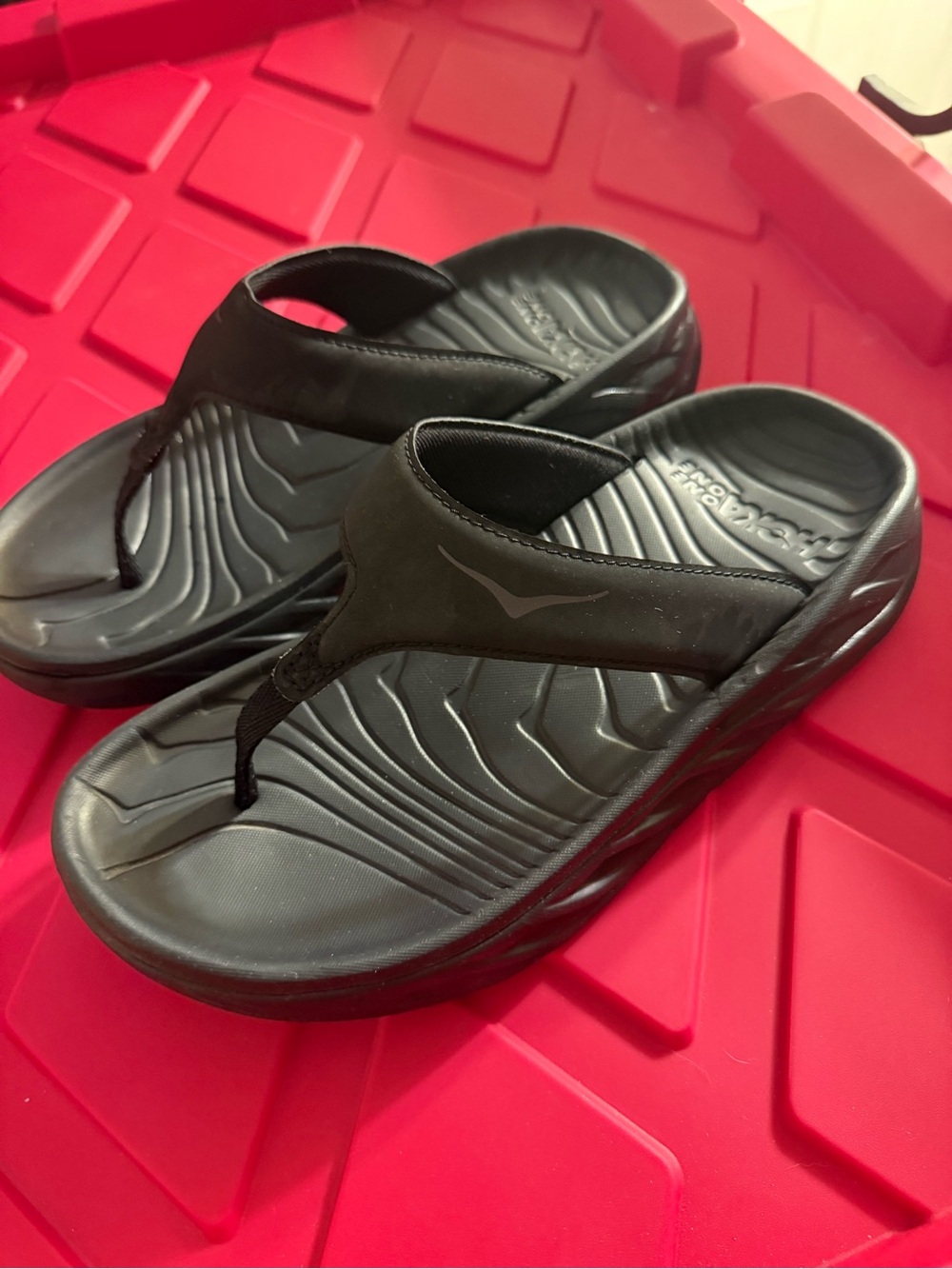HOKA Ora Recovery Flip 2 Black Sandals Flip Flops Women’s Size 8